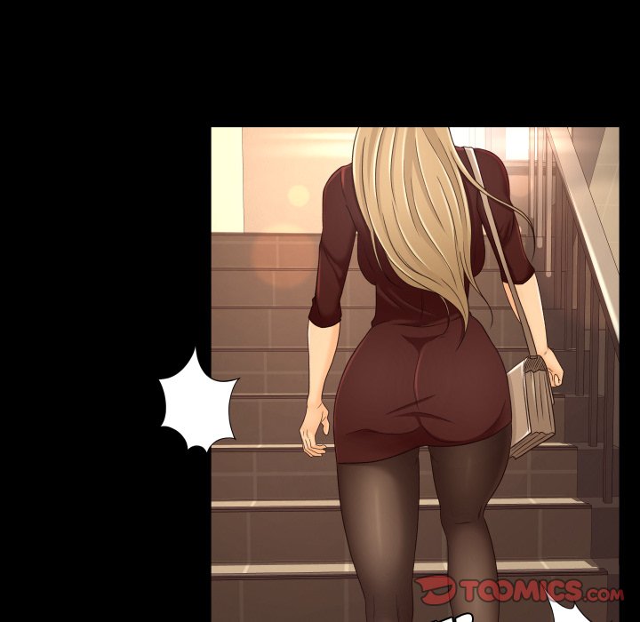 Exclusive Contract image