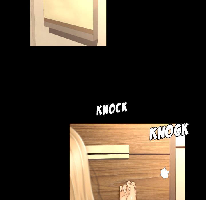 Exclusive Contract image
