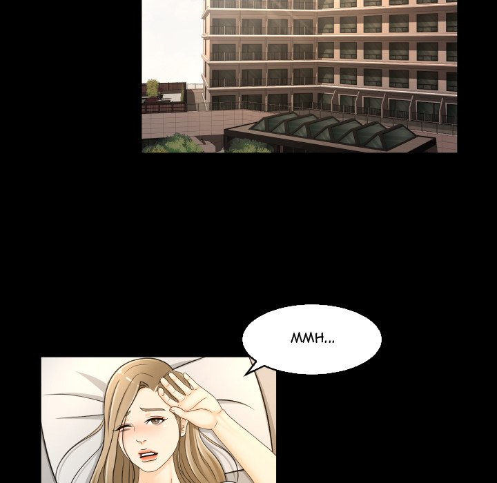 Exclusive Contract image
