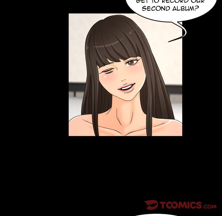 Exclusive Contract image
