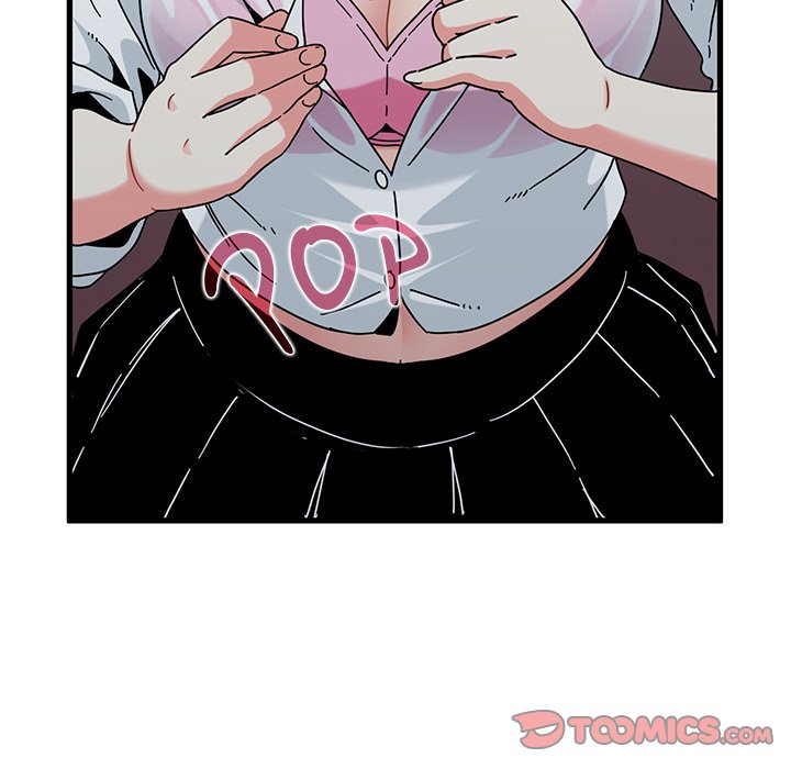 Snapping into Love image