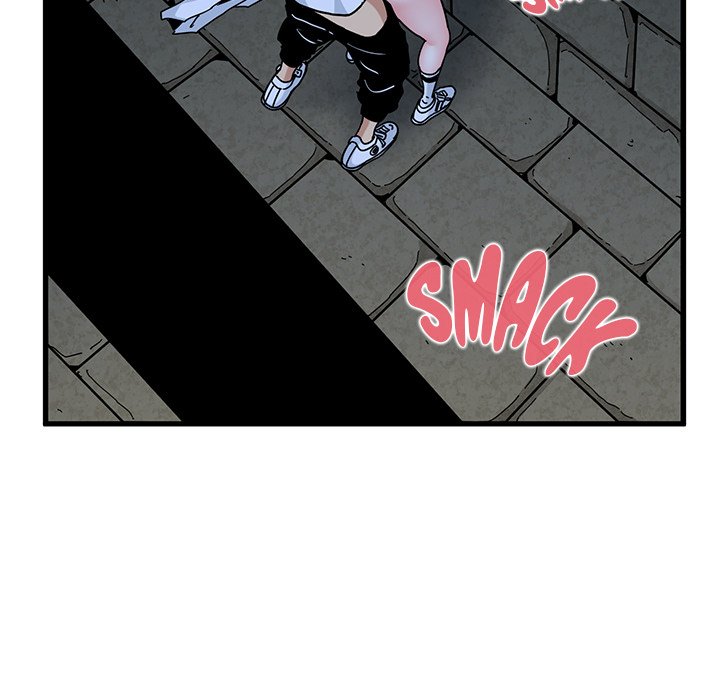 Snapping into Love image