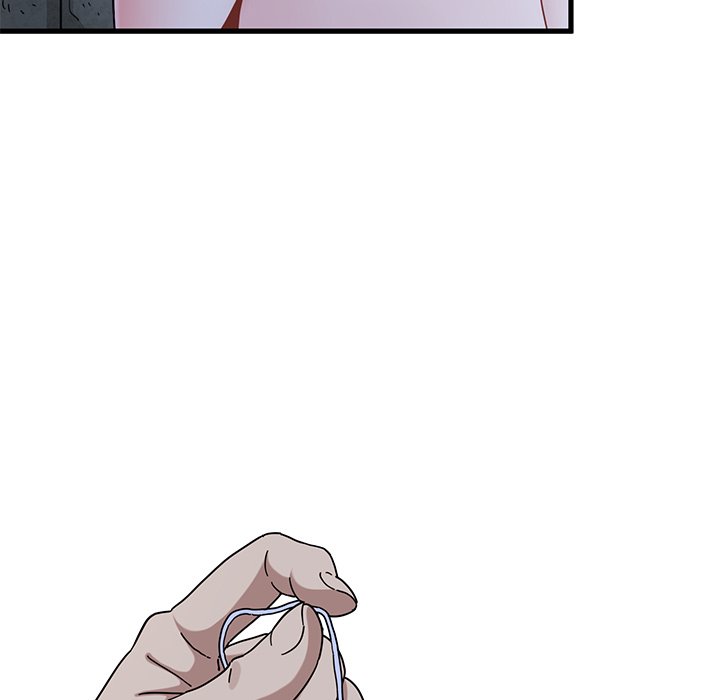 Snapping into Love image