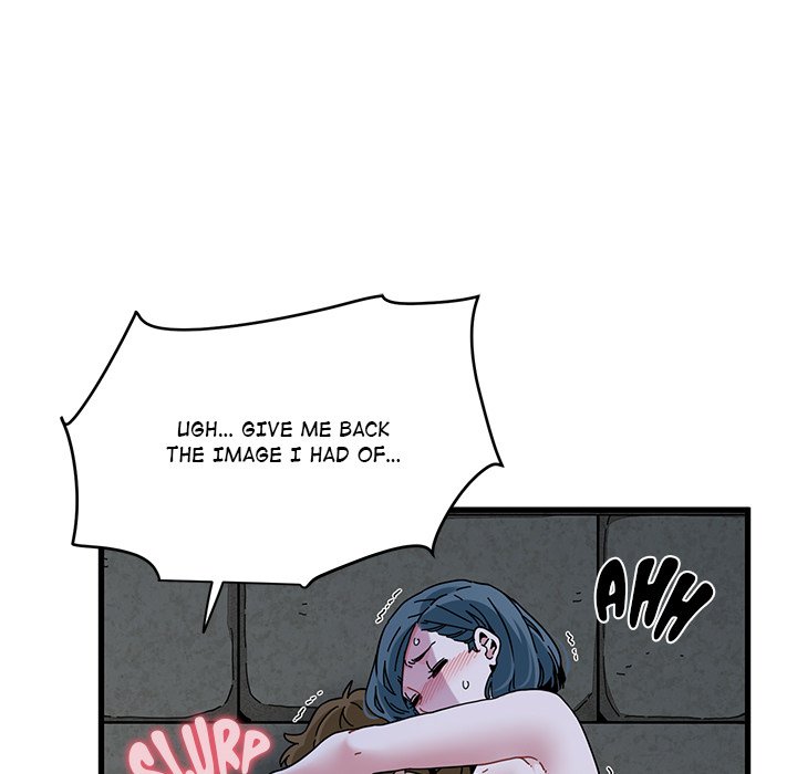 Snapping into Love image