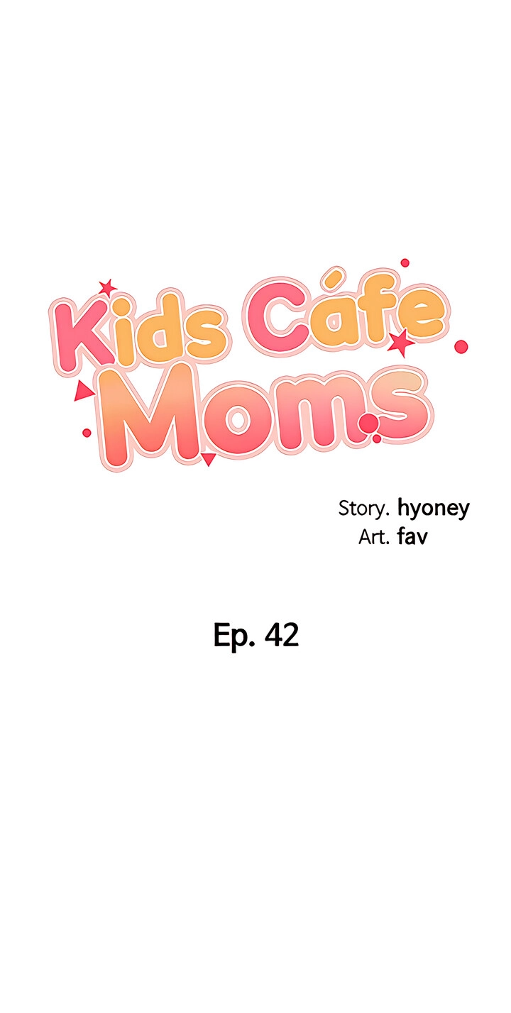 Kids Café Moms image