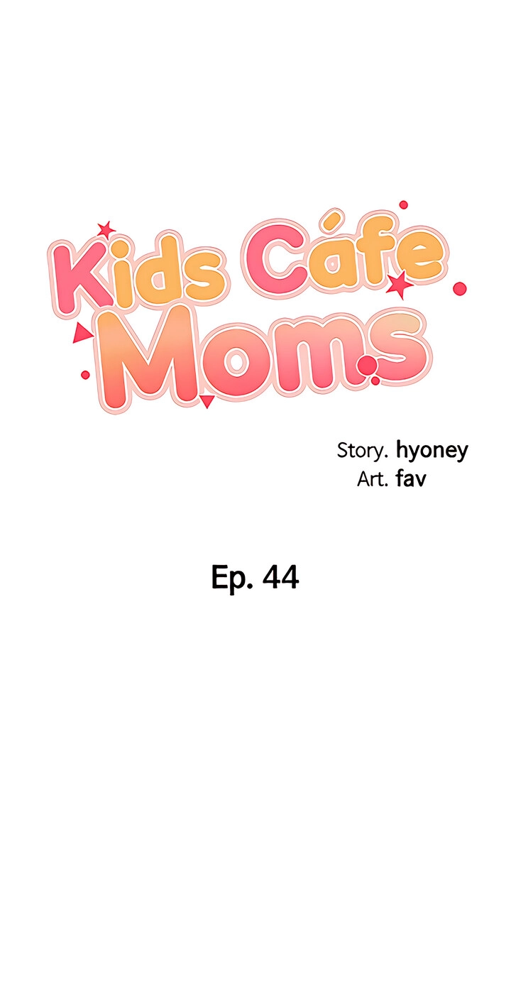 Kids Café Moms image